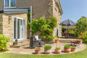 Photo 9- click for photo gallery